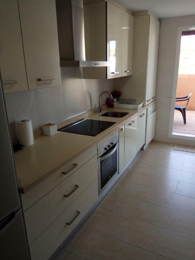 Precioso Atico En Torre De Benagalbon A 20 Metros Del Mar. Apartment Luaran gambar