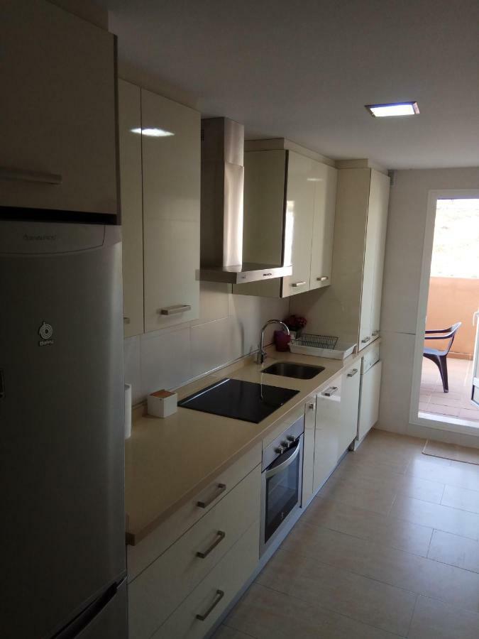 Precioso Atico En Torre De Benagalbon A 20 Metros Del Mar. Apartment Luaran gambar