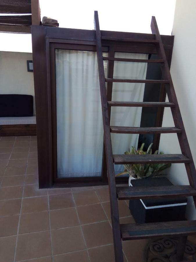 Precioso Atico En Torre De Benagalbon A 20 Metros Del Mar. Apartment Luaran gambar