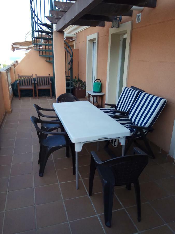 Precioso Atico En Torre De Benagalbon A 20 Metros Del Mar. Apartment Luaran gambar