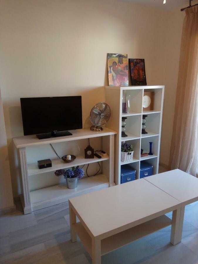 Precioso Atico En Torre De Benagalbon A 20 Metros Del Mar. Apartment Luaran gambar